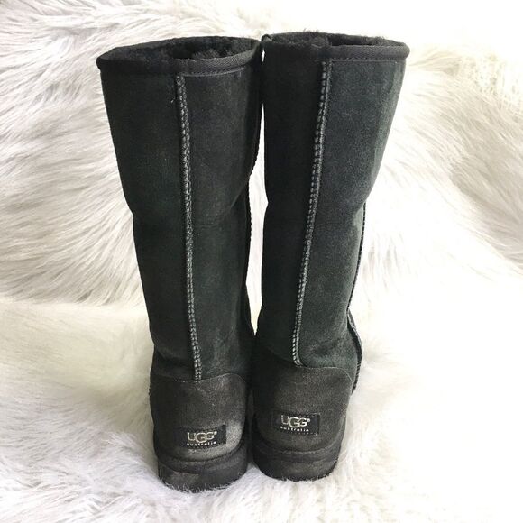 🔃UGG Black Classic Tall Boots - Picture 5 of 10